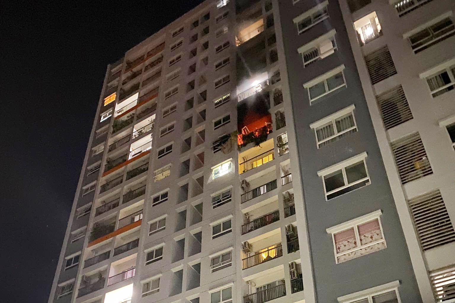 chay chung cu Carillon 5 anh 1