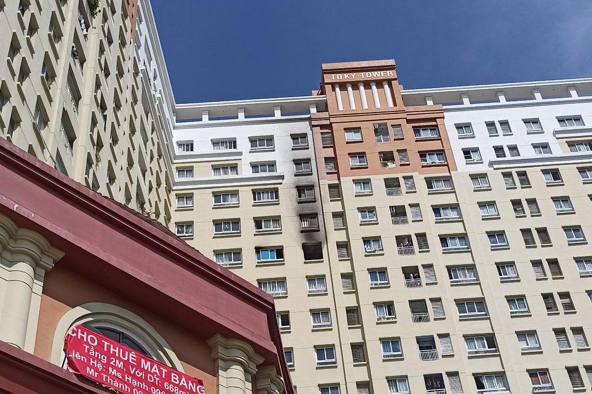 chay chung cu To Ky Tower anh 2