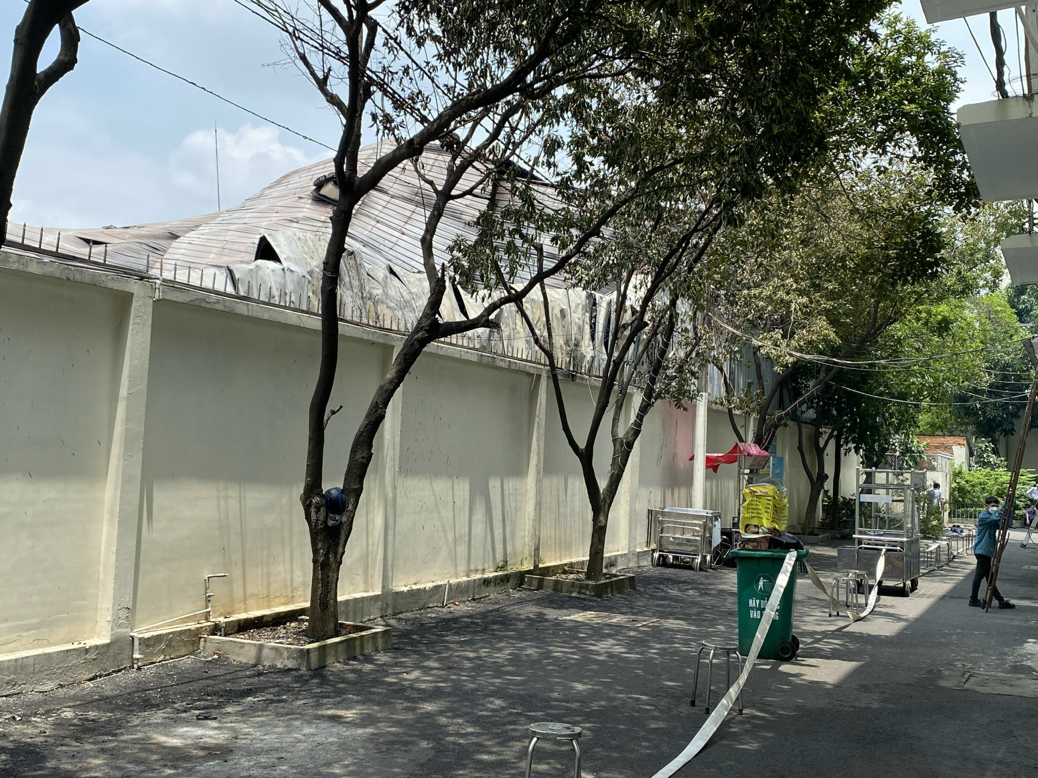 chay ky tuc xa anh 2