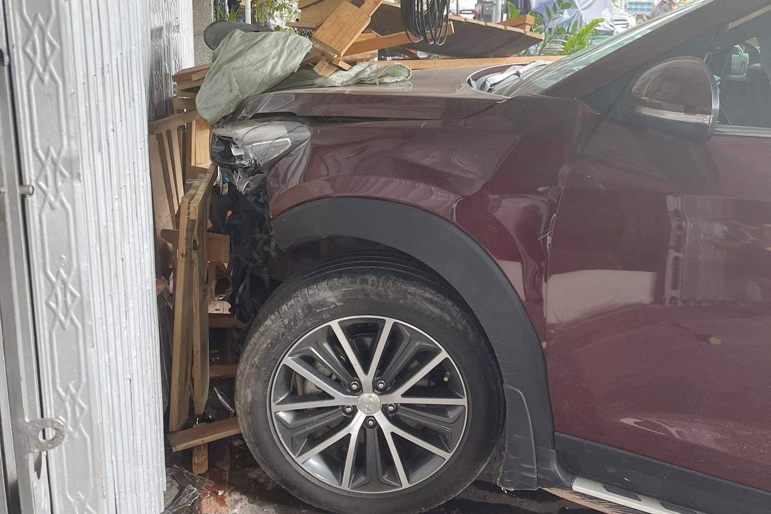 Oto tong hang loat xe may o TP.HCM hinh anh