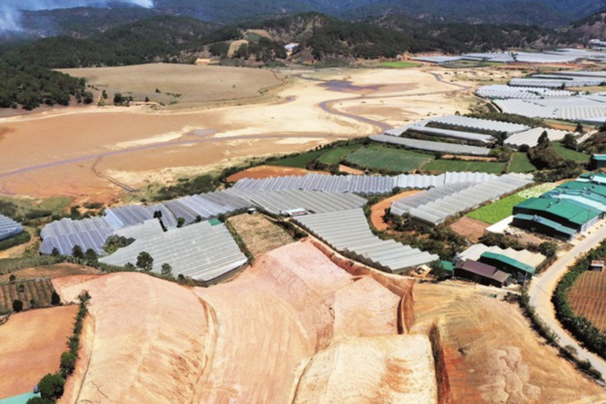 130 ty dong chong bun hoa ho chua nuoc Dan Kia hinh anh