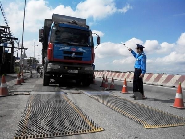 TP.HCM de xuat thi diem dung can tu dong de 'phat nguoi' xe qua tai hinh anh