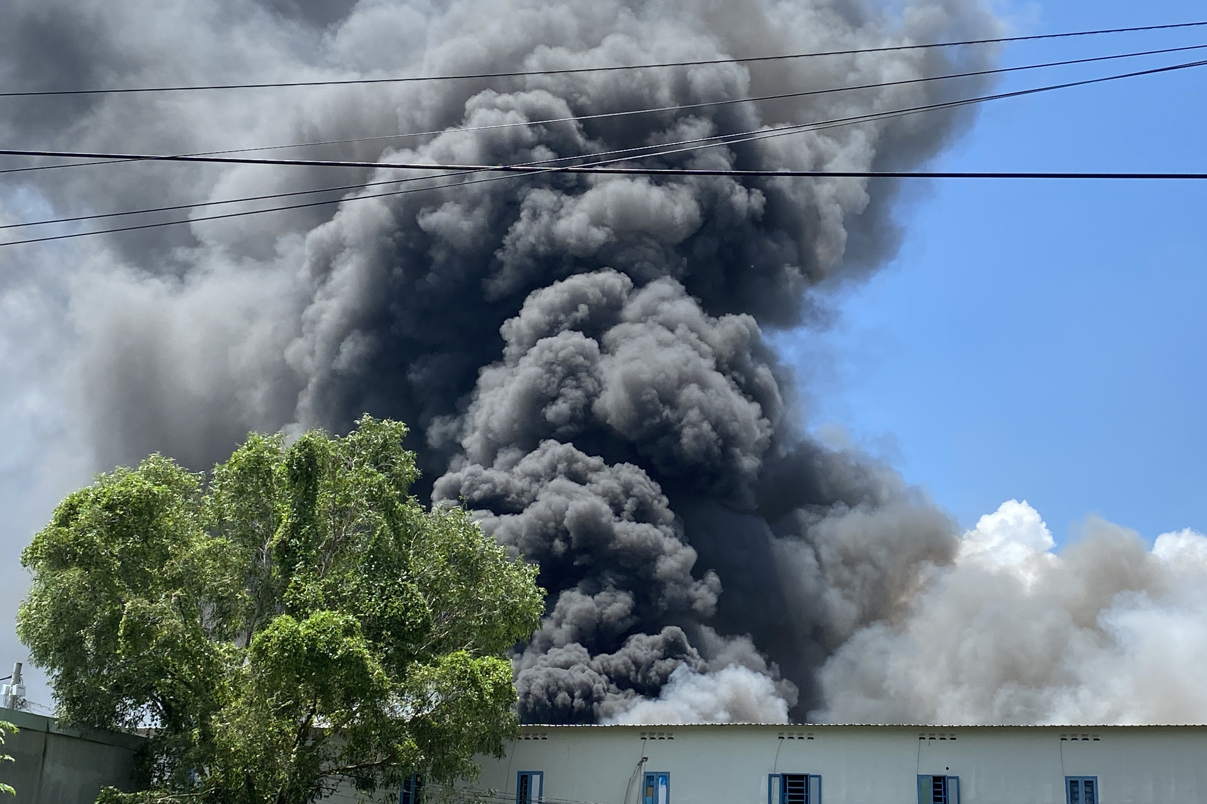 chay xuong lop xe cu anh 1