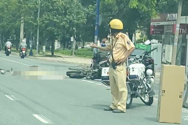 Nguoi dan ong bi xe container can tu vong o TP Thu Duc hinh anh