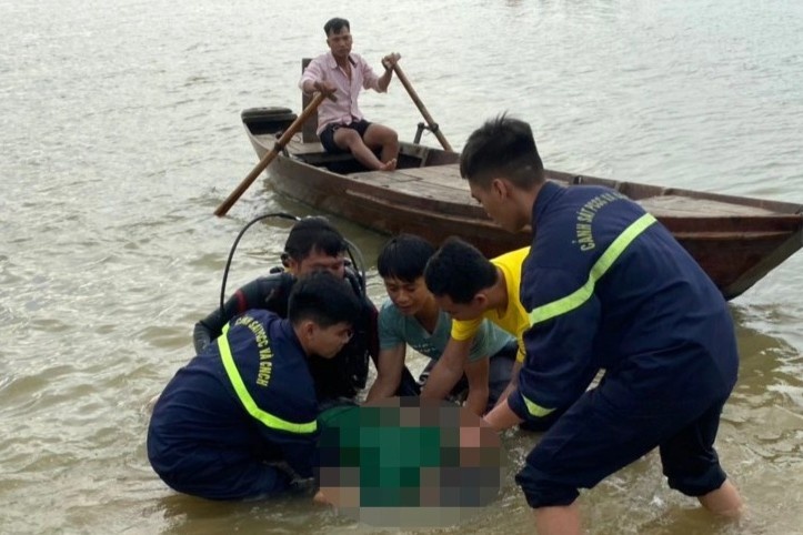 3 nguoi o Dong Nai tu vong sau tieng keu cuu giua ho hinh anh