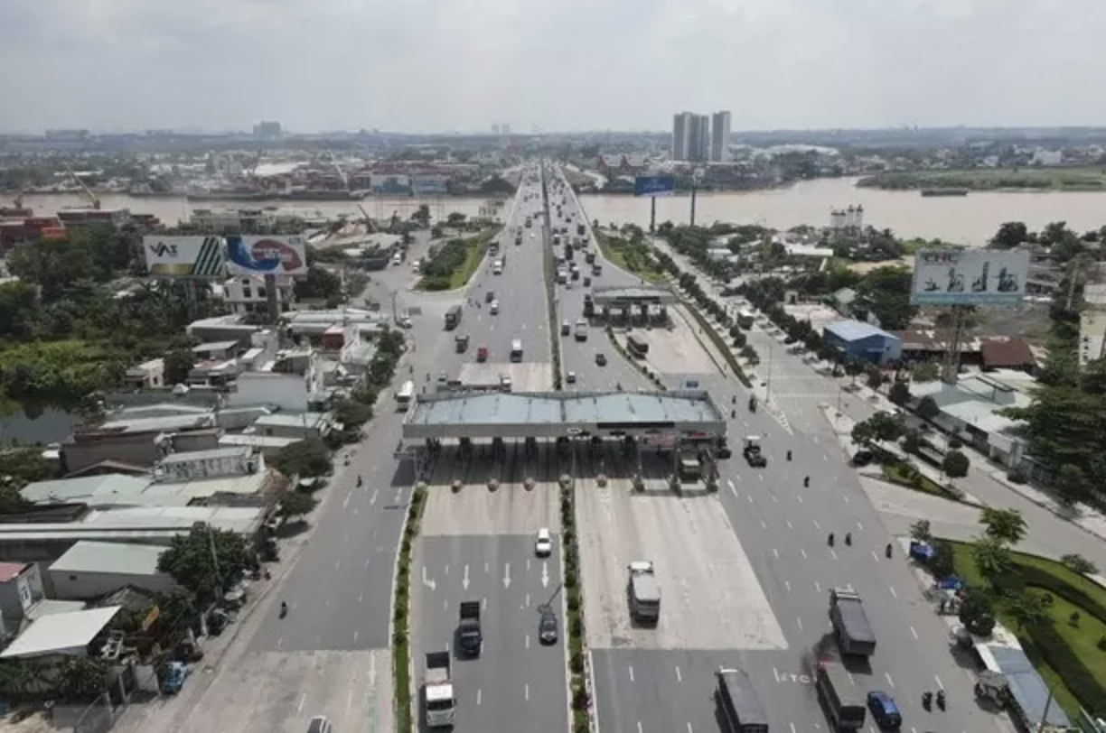 Dong Nai kien nghi do bo 3 tram thu phi tren quoc lo hinh anh