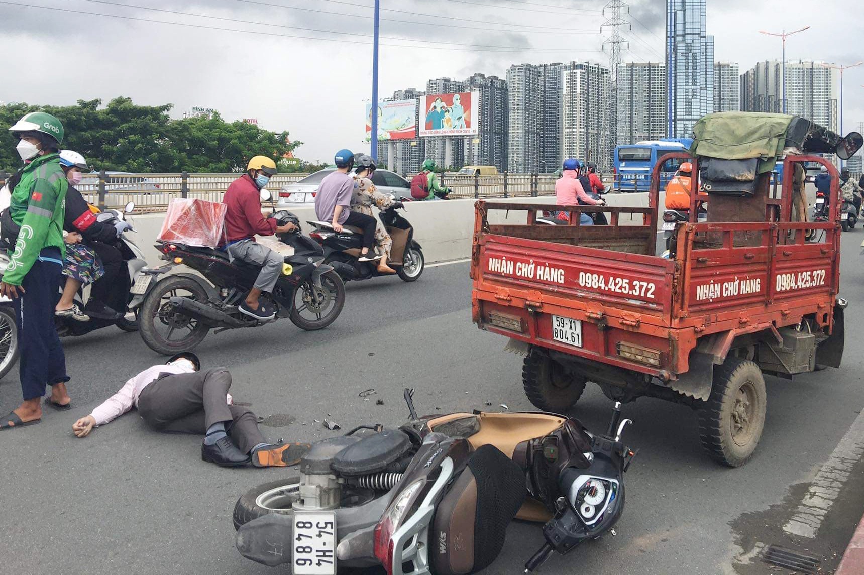 tai nan cau Sai Gon anh 1