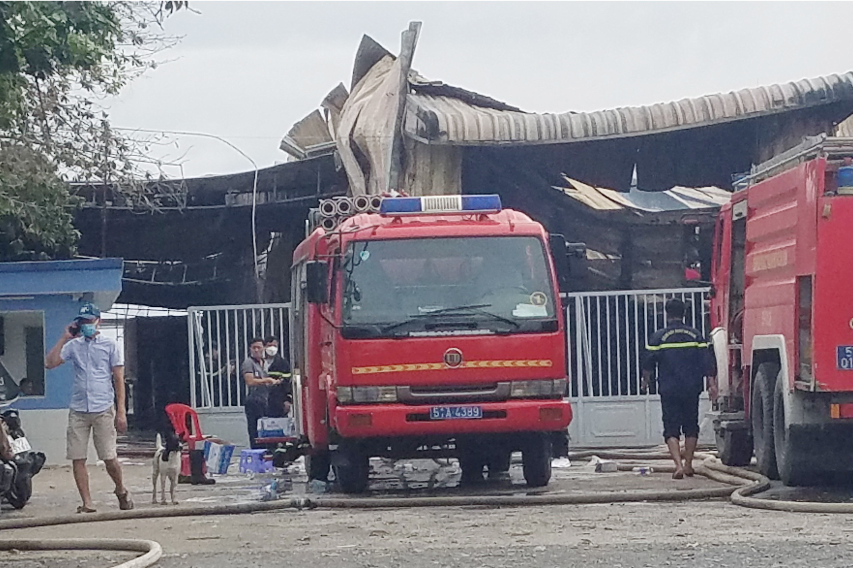 chay kho hoa chat anh 2