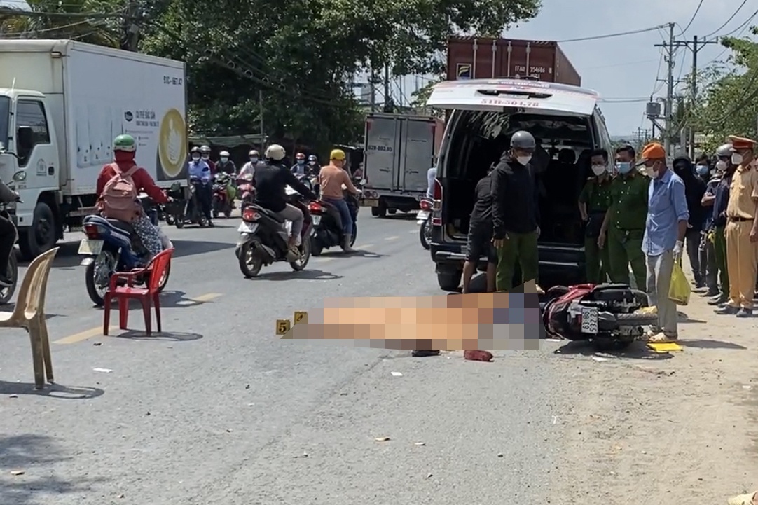 tai nan quoc lo 50 anh 1