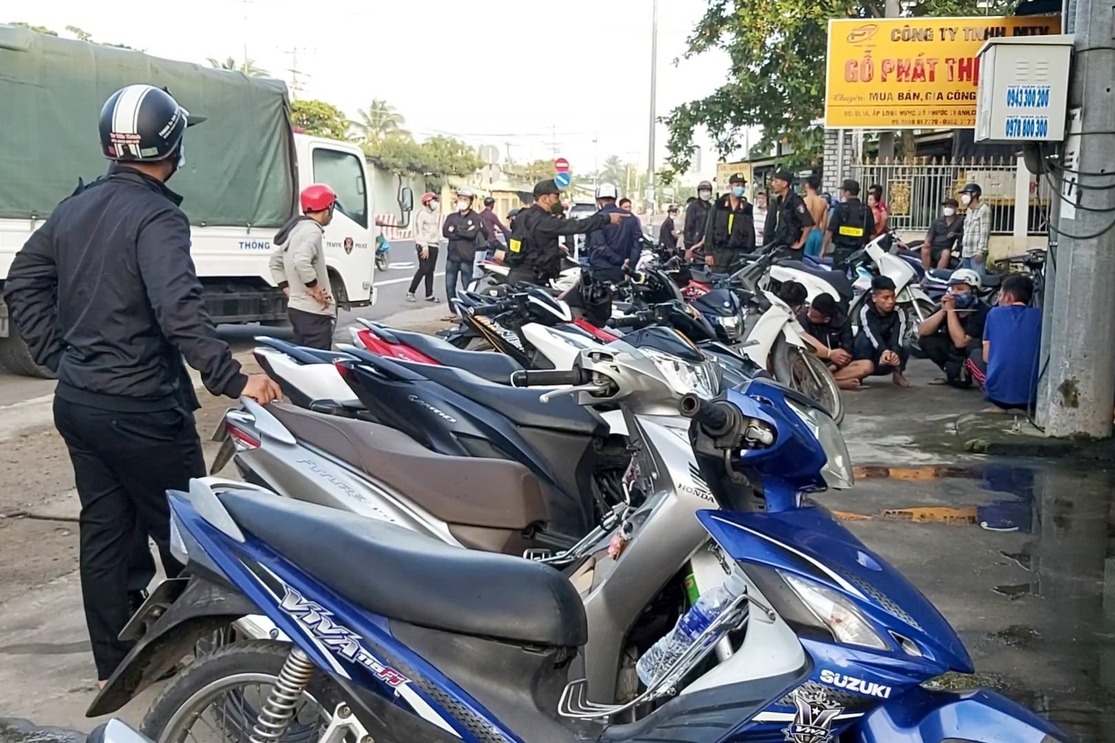 dua xe o Tien Giang anh 1