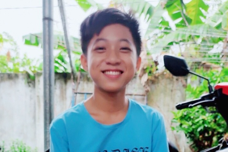 Thieu nien 16 tuoi bo nha di cung nguoi quen qua mang xa hoi hinh anh