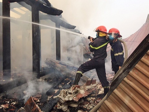 Homestay o TP.HCM boc chay, hang chuc khach thue duoc giai cuu hinh anh