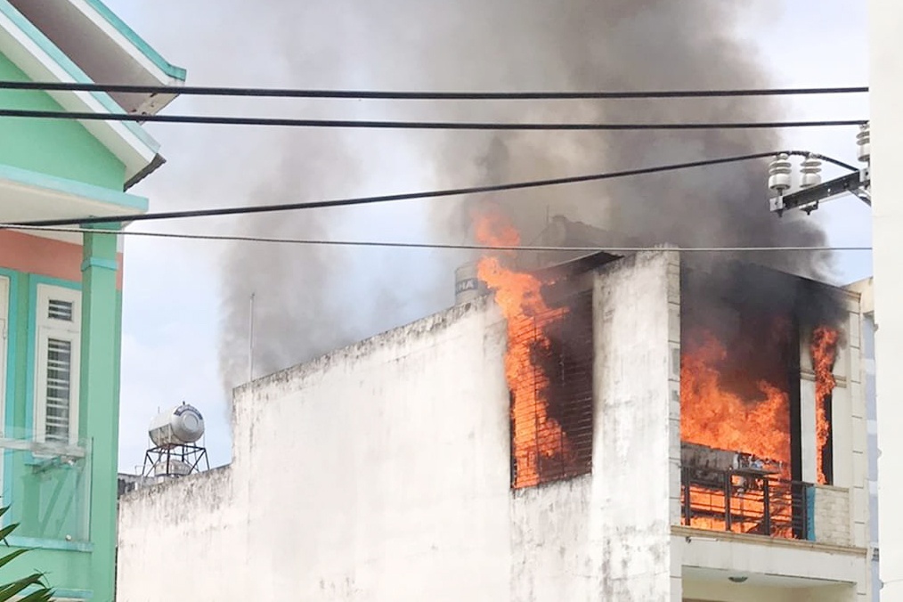 chay nha TP.HCM anh 1