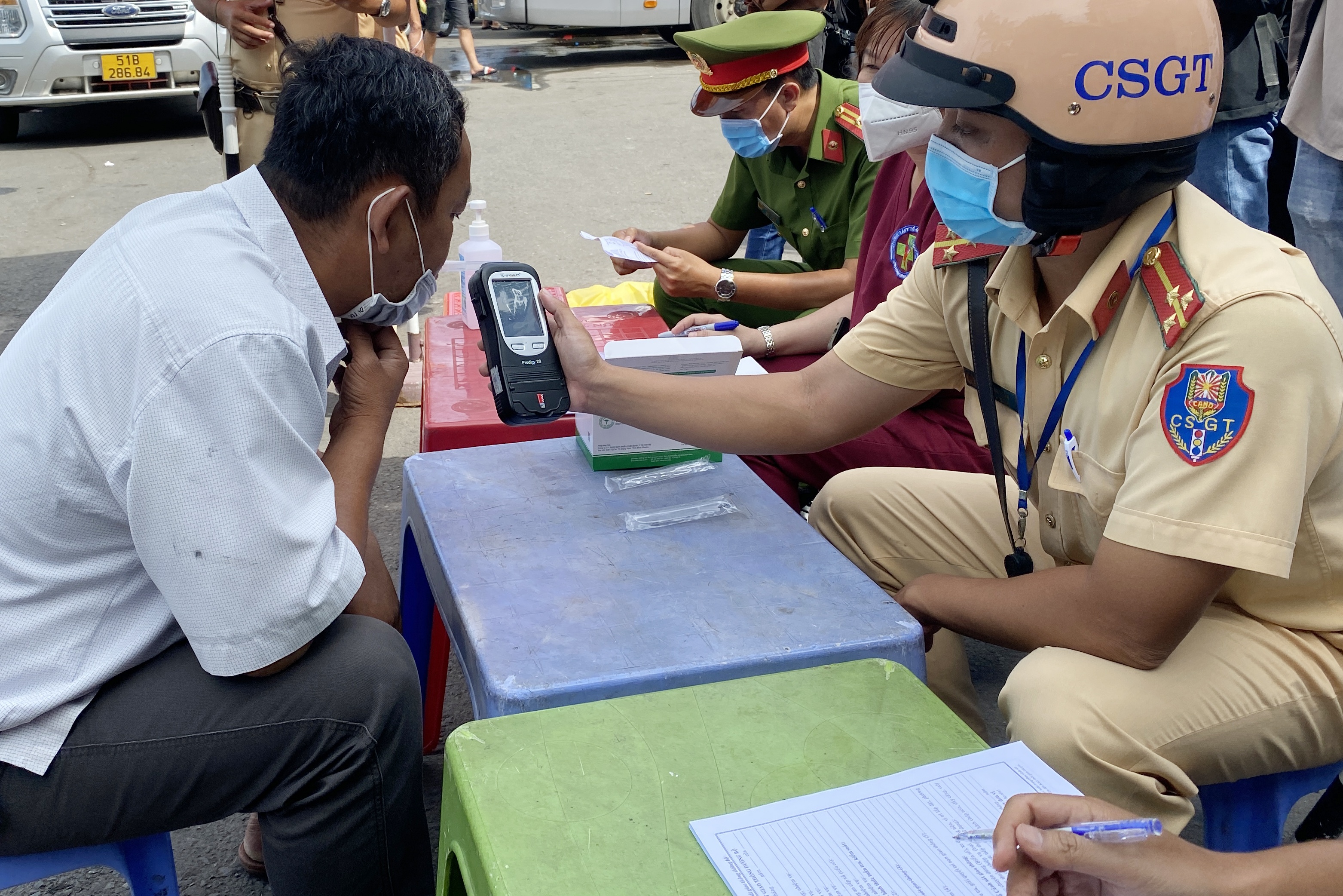 kiem tra ma tuy anh 1