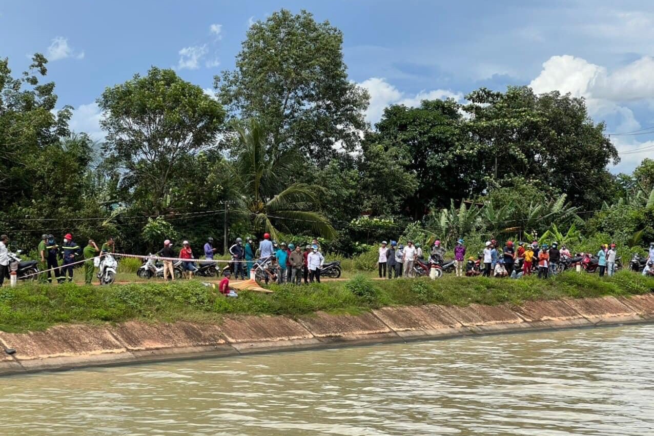 me om con nhay kenh anh 1