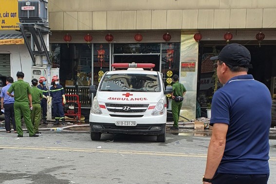 chay quan karaoke anh 1