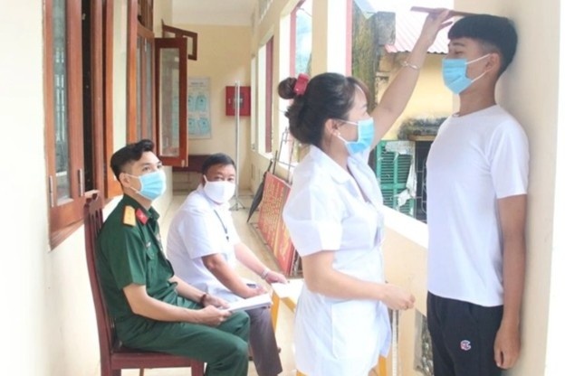 Bo Quoc phong dong y de xuat cap giay tam hoan nghia vu quan su hinh anh