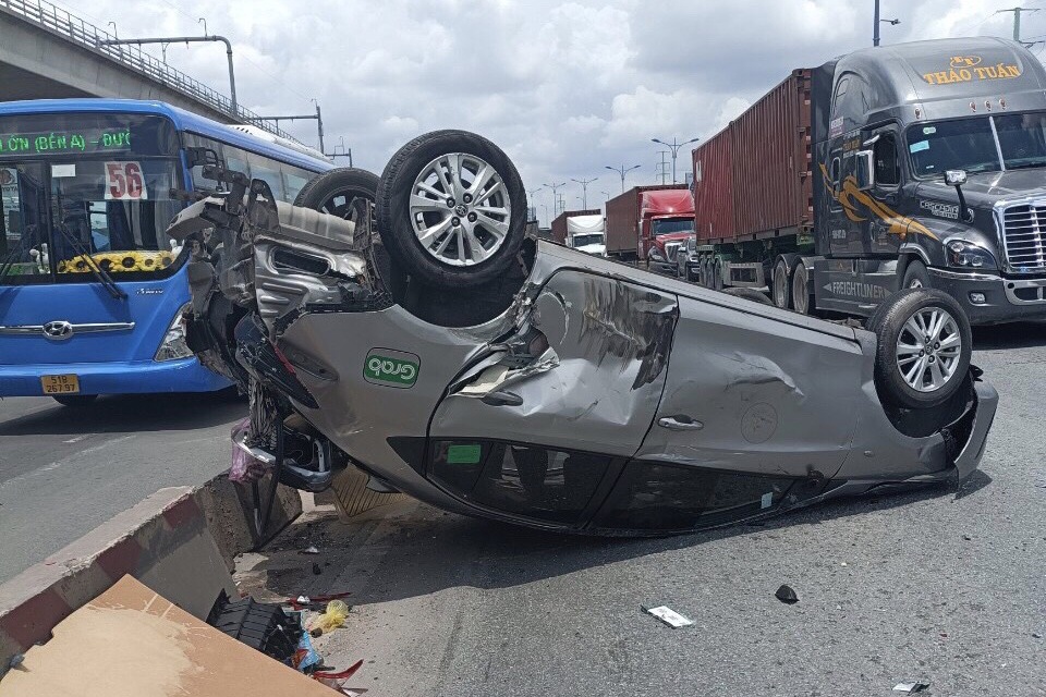 xe con lat ngua anh 1