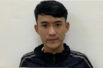 Bat khan cap nhom cam ma tau dap pha benh vien hinh anh