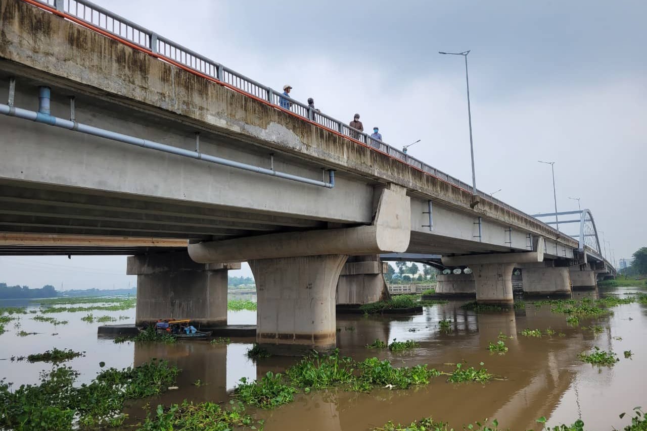 nhay cau Tan An anh 1