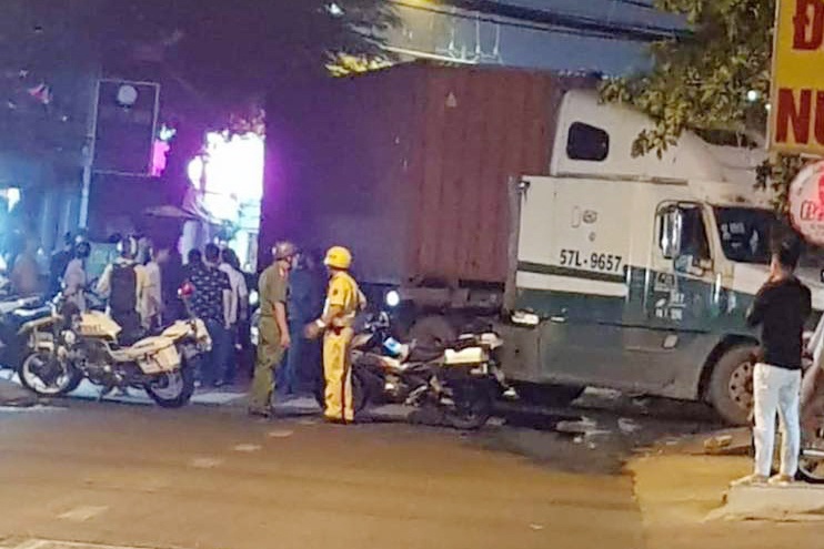 Truong cong an phuong o TP.HCM tu vong sau tai nan hinh anh