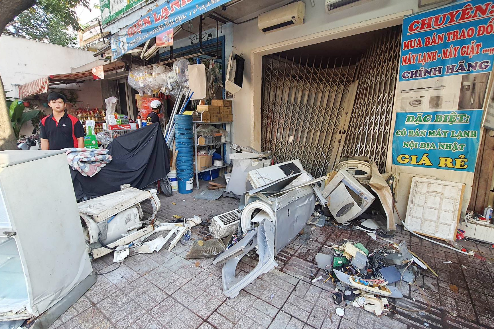 oto tong nha dan anh 1