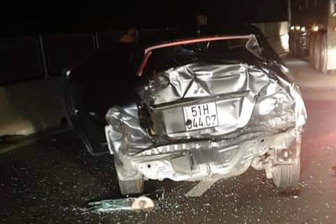 Loat oto tong lien hoan tren cao toc ve mien Tay hinh anh