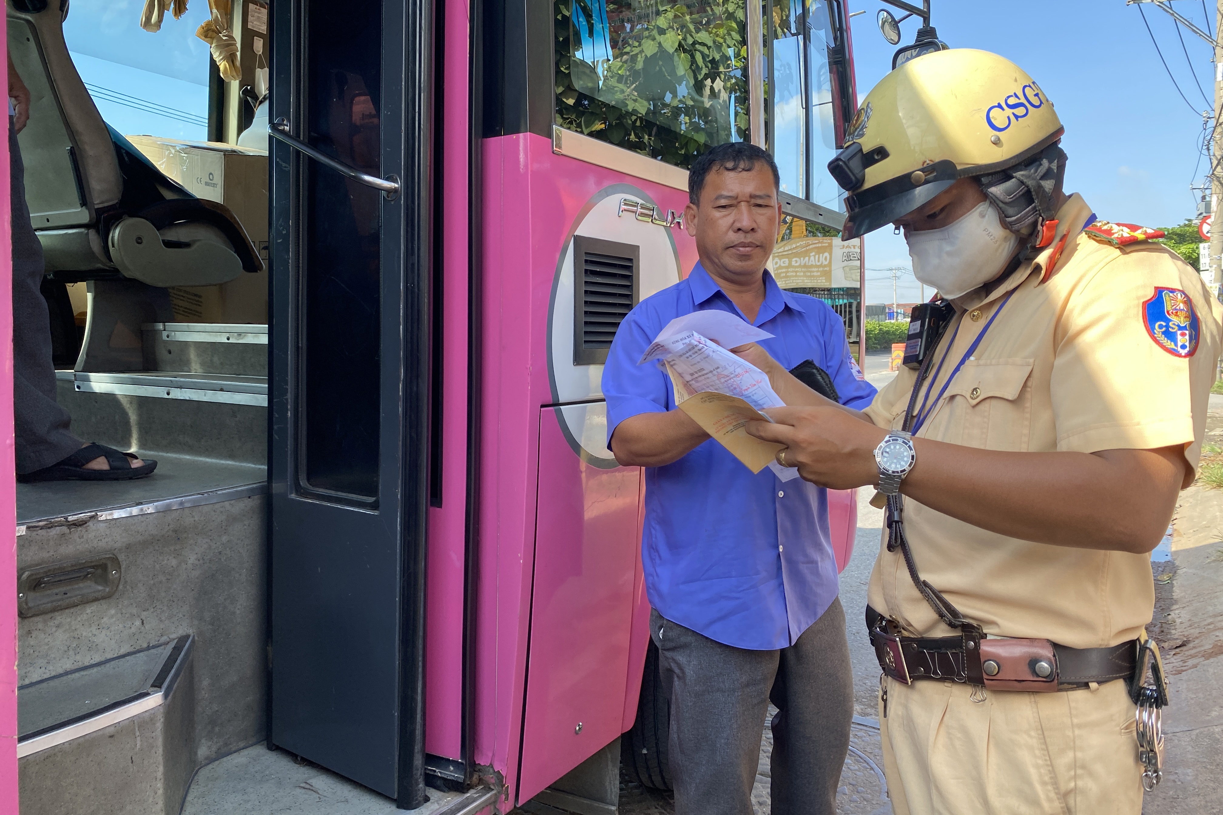 Thu tien nhung khong trao ve cho hanh khach, nhieu tai xe bi phat hinh anh