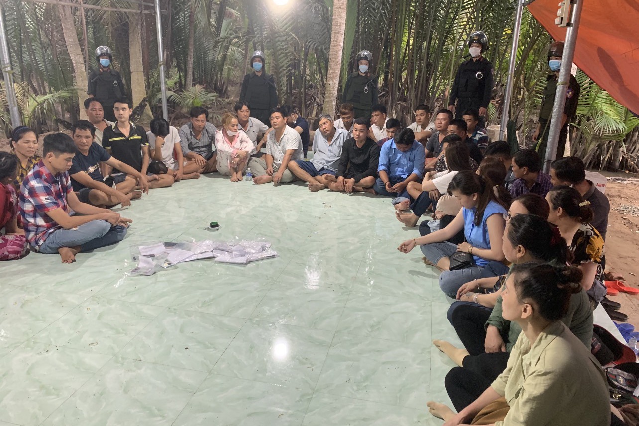 Triet pha song bac gan mot ty dong o Ben Tre hinh anh