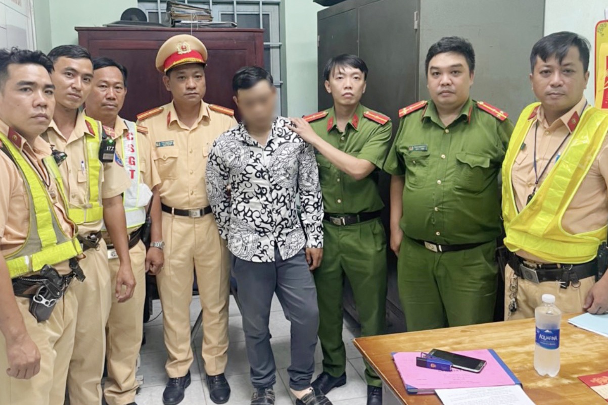 CSGT bắt ma túy ảnh 1 CSGT bat ma tuy anh 1