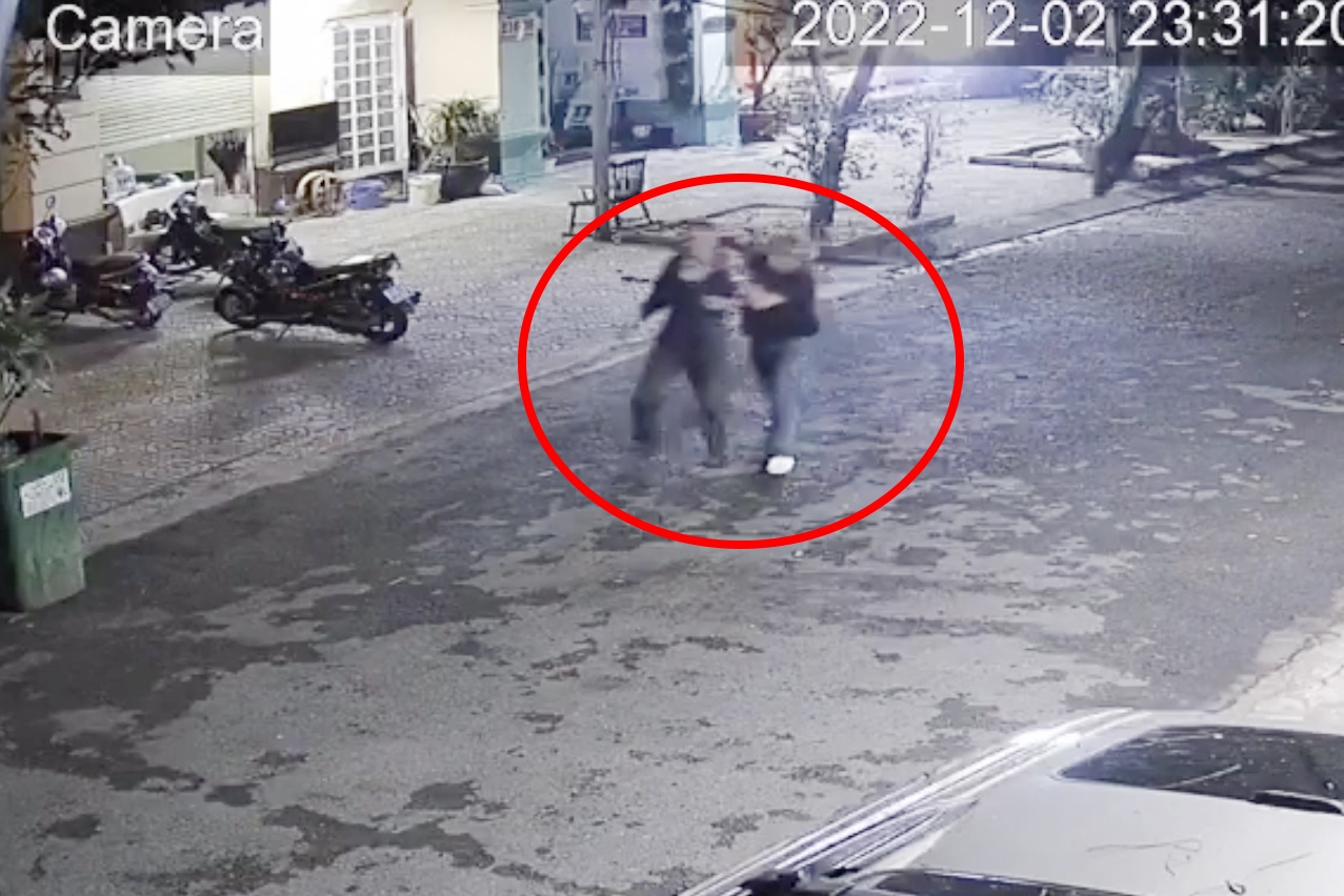 Tong giam doc FV noi ly do xo xat khien bao ve nhap vien hinh anh