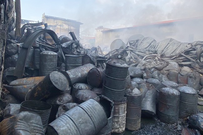 chay khu cong nghiep anh 1