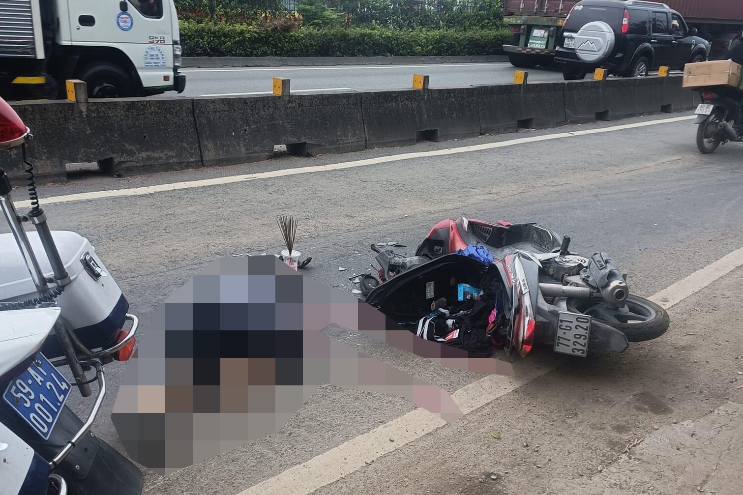 Nam sinh vien tu vong sau tai nan tren quoc lo 1 hinh anh