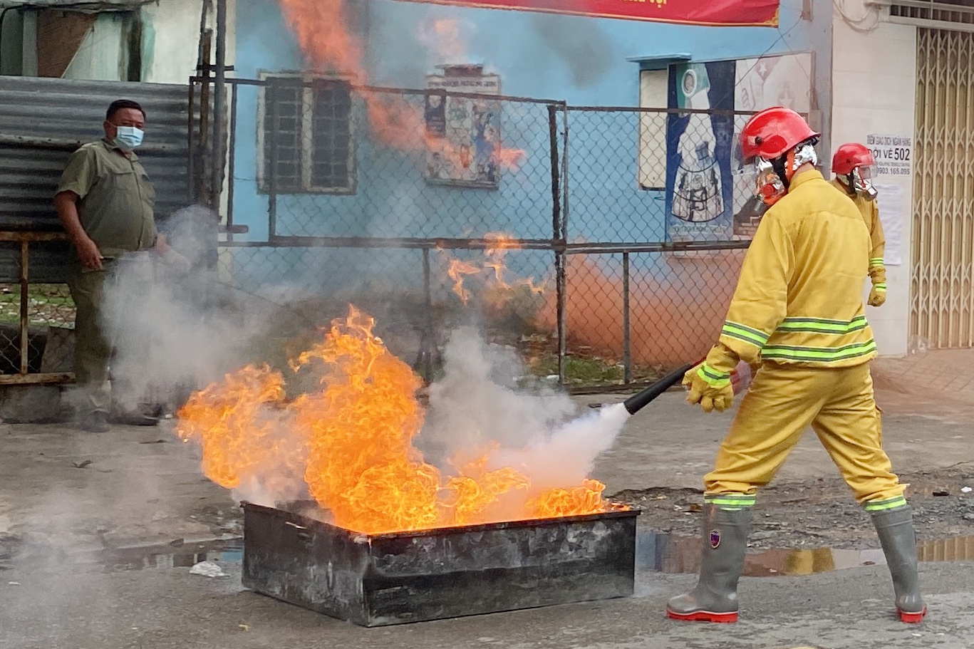 Ra mat To phan ung nhanh PCCC dau tien tai TP.HCM hinh anh