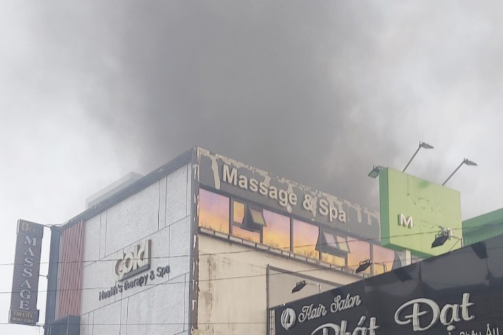 Chay quan massage o TP.HCM, nhieu nguoi thao chay hinh anh