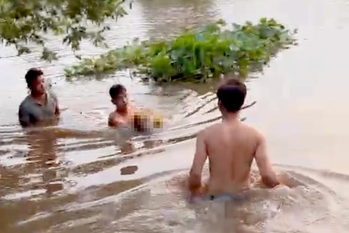 duoi nuoc duoi kenh anh 1