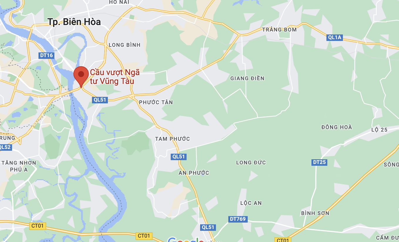 xe container lat anh 1