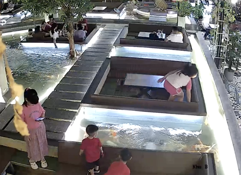 Be gai nhat vi co tai san 200 trieu, cha giao nop sau gan 2 thang hinh anh