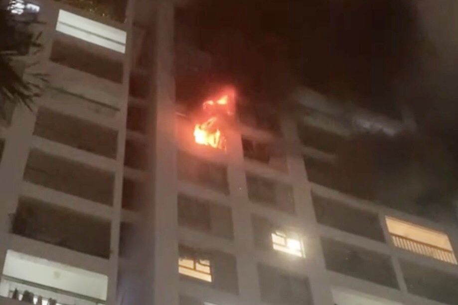 Chay can ho chung cu o TP Thu Duc, nhieu nguoi thao chay hinh anh