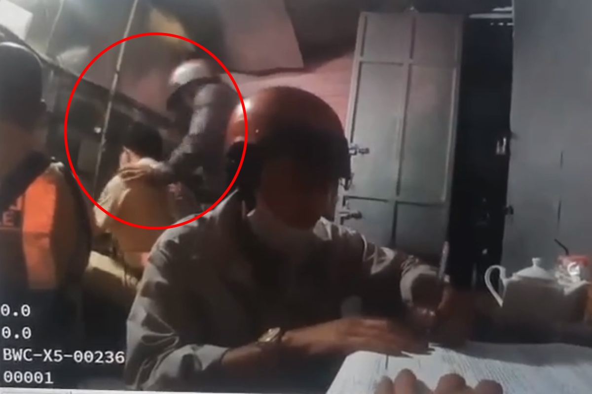 CSGT TP.HCM bi tai xe say xin dam nhap vien hinh anh