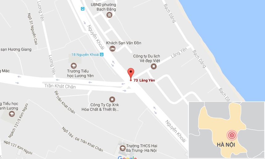 Xe máy bốc cháy trên đường Hà Nội ảnh 2 Xe may boc chay tren duong Ha Noi anh 2