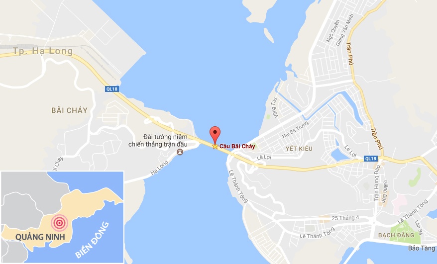 xe khach ep nhau tren cau bai chay anh 1