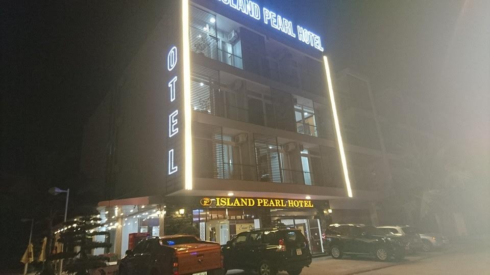 Chay khach san o Tuan Chau, 3 nguoi nhay lau thoat than hinh anh