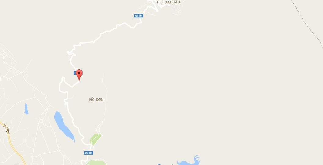 xe cho khach du lich gap nan anh 2