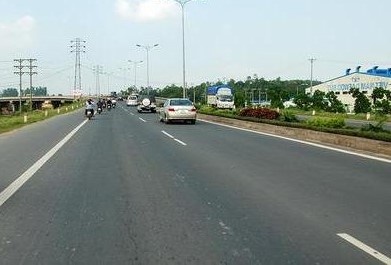 Trung ta CSGT bi xe dam da tu vong tai benh vien hinh anh