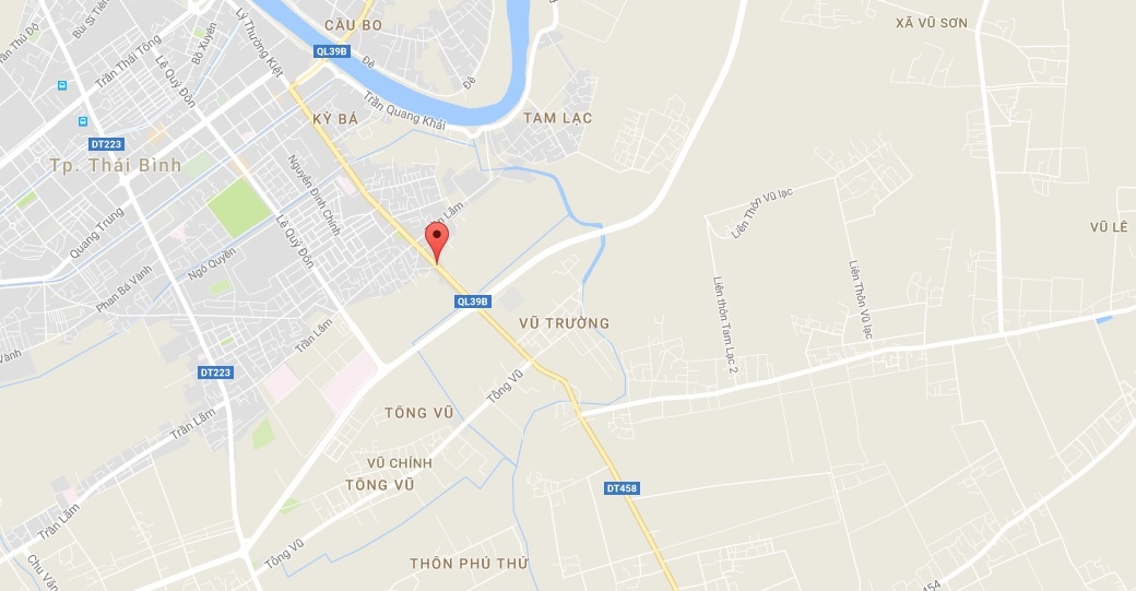 nam thanh nien cham lua tu thieu anh 1