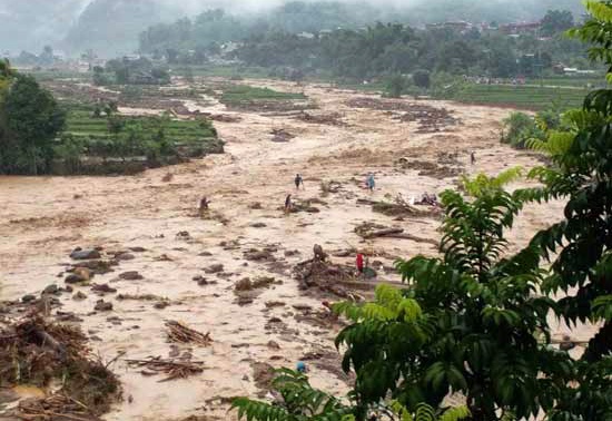 mua lu lon lam nhieu nguoi chet anh 5