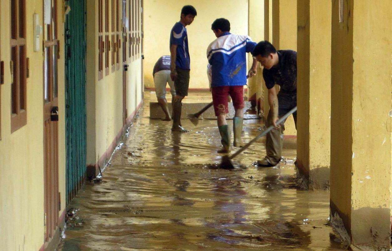 don dep sau mua lu anh 7