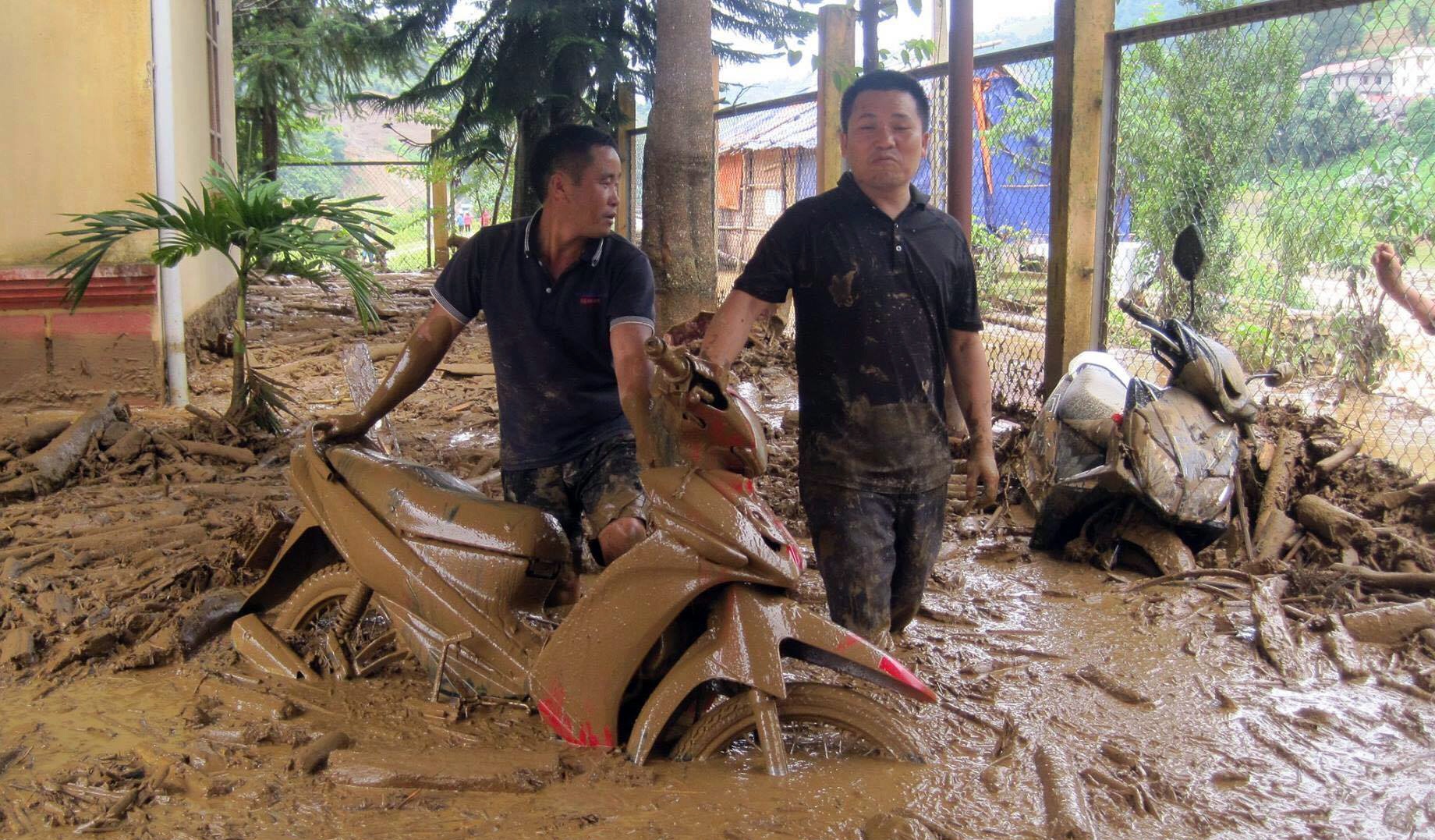 don dep sau mua lu anh 8