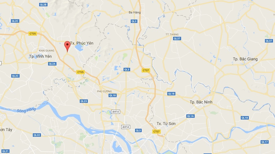 cô gái trẻ bị cắt tóc lột đồ ảnh 2 co gai tre bi cat toc lot do anh 2